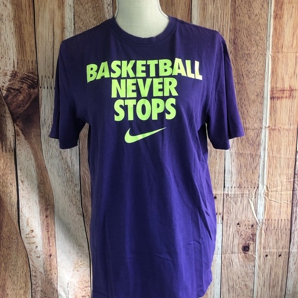 Nike Drifit Shirt - Picture 1 of 3